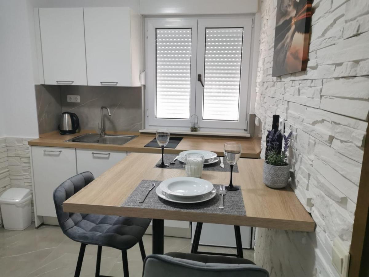 Apartments Marina Τρογκίρ Εξωτερικό φωτογραφία